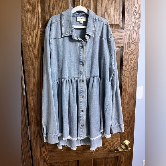 Denim top - Picture 1 of 4